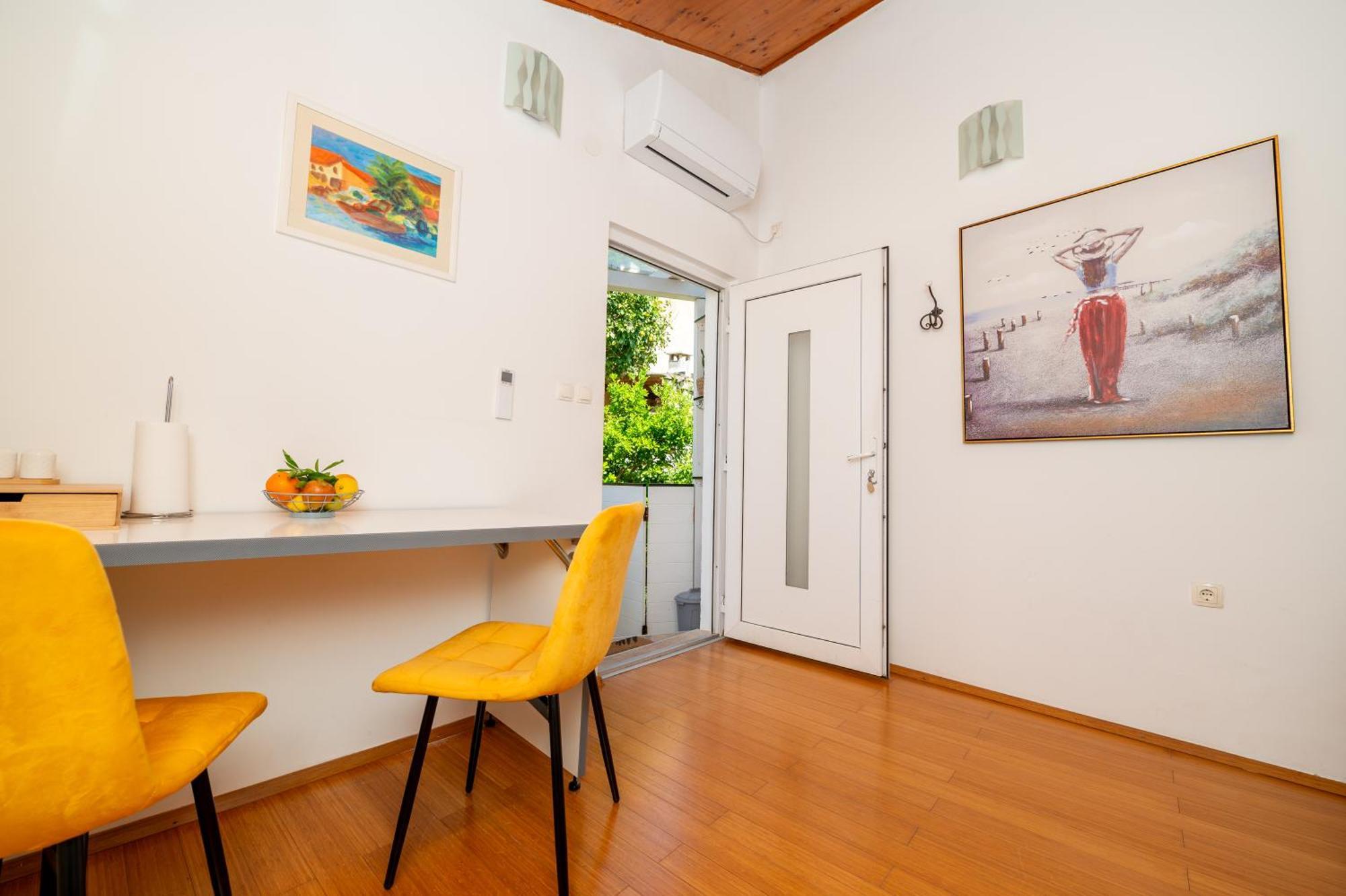 Apartments Vitoria Mali Losinj Exterior photo