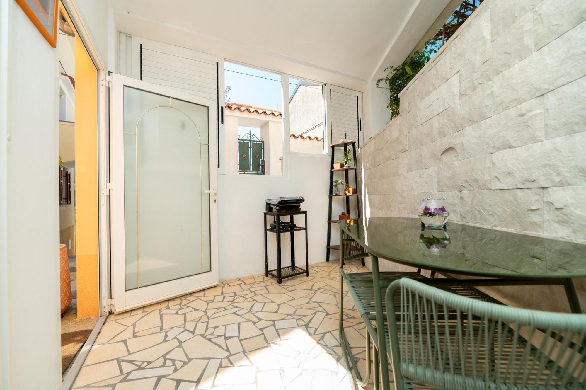 Apartments Vitoria Mali Losinj Exterior photo